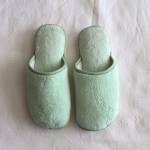 Activizer Mint Green Terry Slippers (8.5-9)